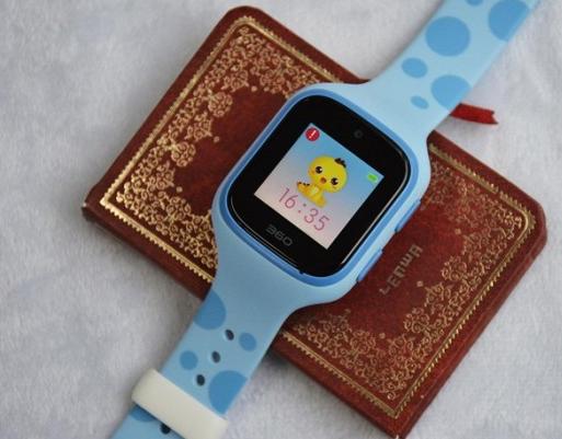 巴迪龙和小天才手表 (巴迪龙儿童手表5c怎么样)