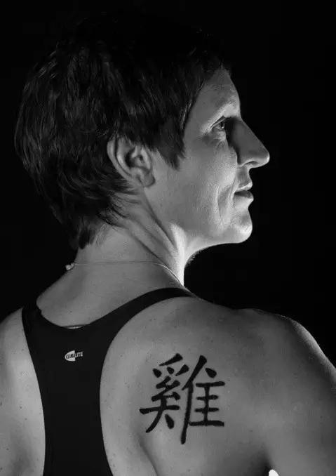 买衣服时要考虑到什么,买衣服真的要小心