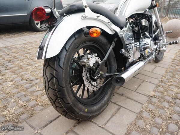 车型解析:大地鹰王迪特那,灌篮高手里铁男的座驾