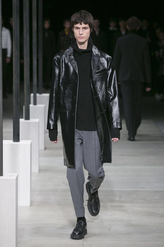 法式不羁形象的SandroHomme2016男士秋冬时装秀