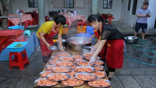 广东卫视出品的纪录片好评不断,再获三个国家级嘉奖!