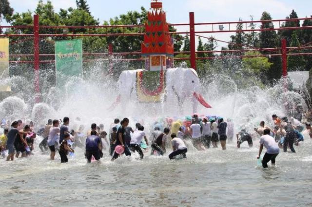 资讯早报最新消息,新闻早报实时播报今天