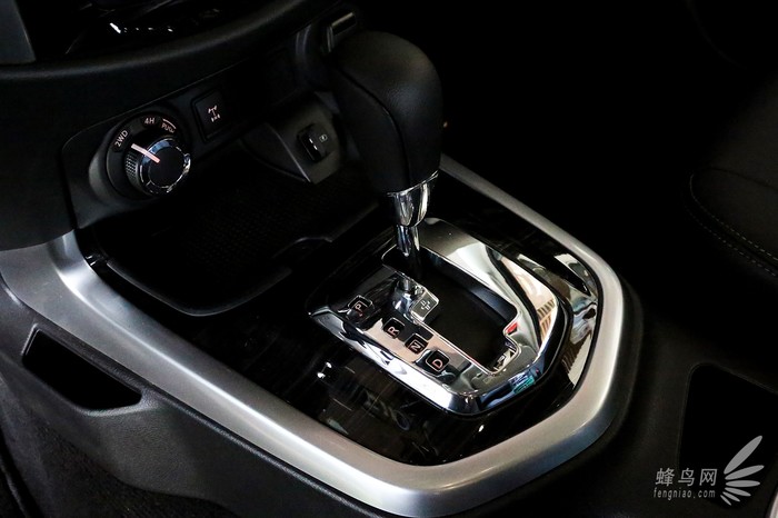 东风日产新途达试驾,越野车日产途达