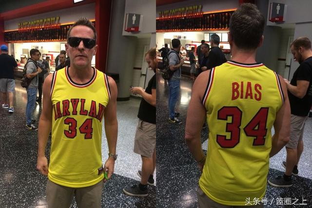 球迷也是风景线！夏季联赛场边出现了14件另类球衣！