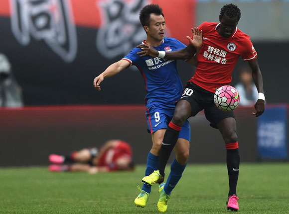 费尔南多吉利奥蒂破门难救主重庆力帆2:3不敌辽宁