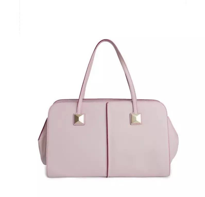 夏季吸睛又百搭的包包,夏日百搭款包包