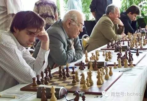 许昱华:科尔奇诺依的故事会永远流传