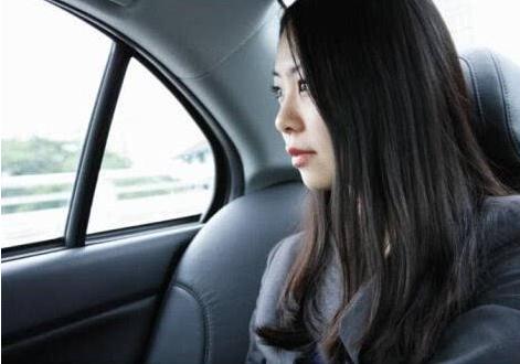 滴滴司机一天多少单可以月入过万,滴滴司机月入8000需要工作多久