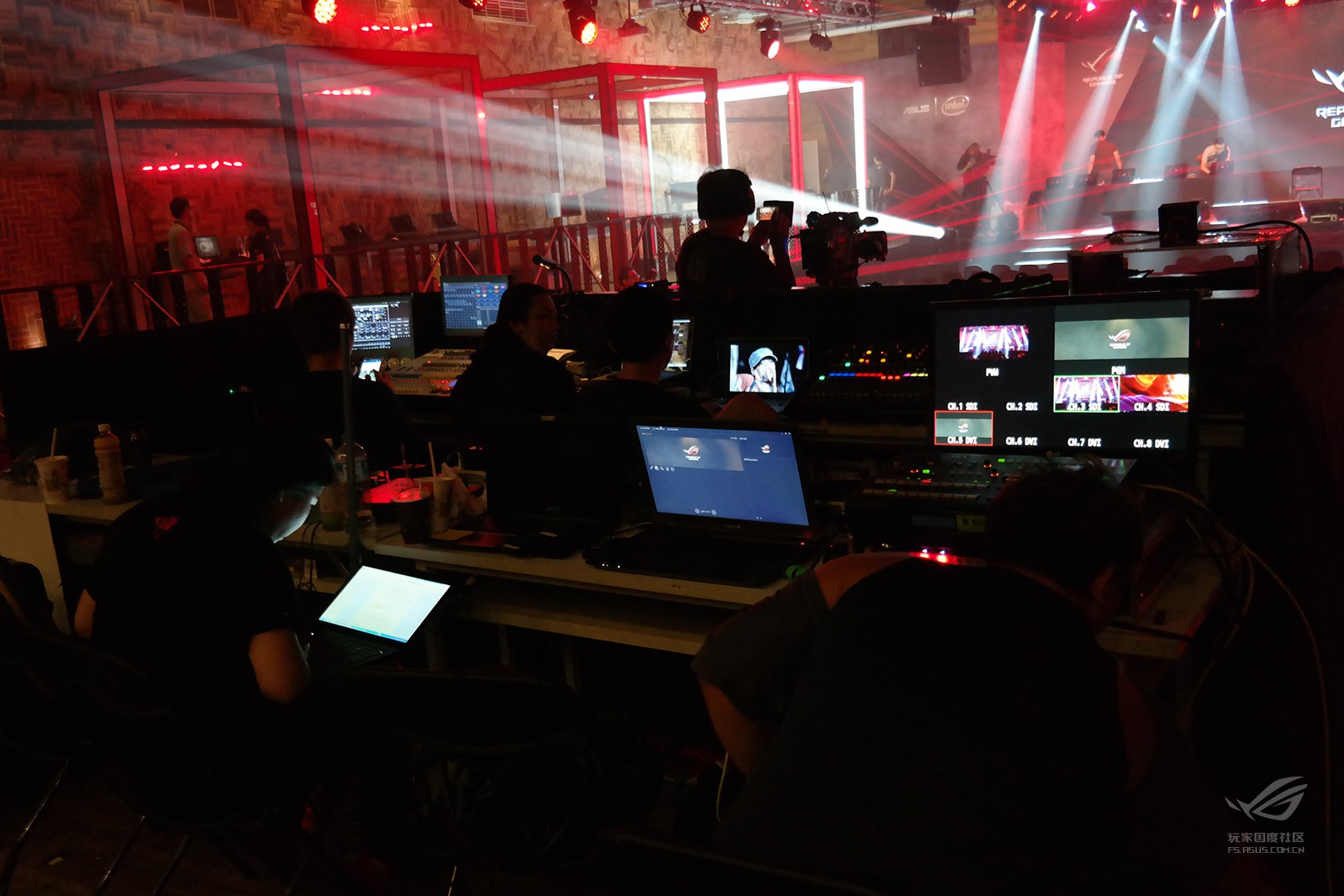 rog败家国度外设,rog败家之眼华硕主机