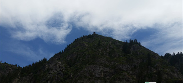 一景一日能观四季：天山“瑶池”是怎样的美轮美奂