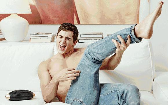 六岁被阿玛尼钦点为*用御**模特，他独家的身材秘笈