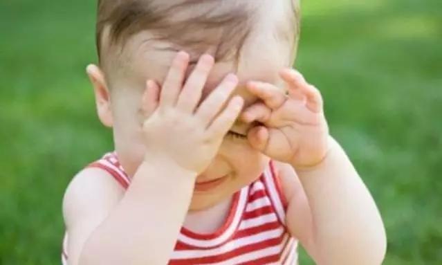 小孩老是尿尿频尿多怎么回事,白天尿频尿多晚上正常是怎么回事