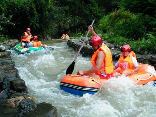 河北漂流好去处让你清凉过夏天！