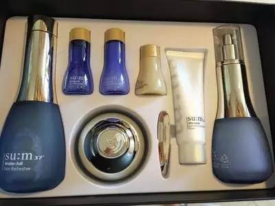 什么样的韩国化妆品好用,韩国化妆品为什么那么多小样