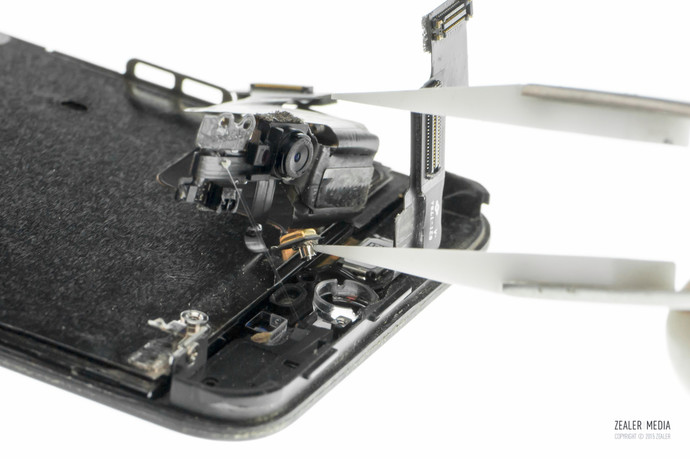 拆iphone5c教程,苹果5c换后壳