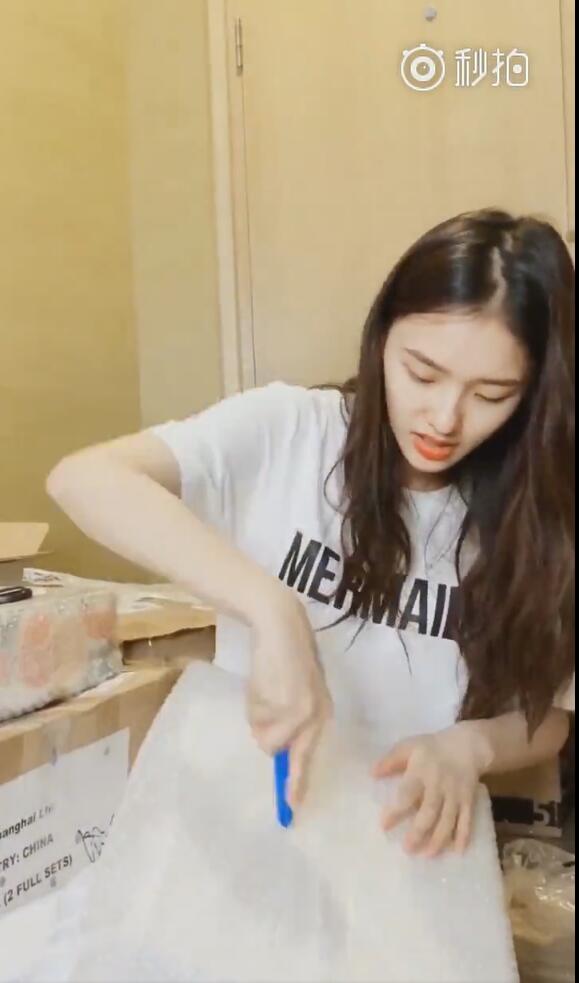 范冰冰自创美容仪价格,范冰冰为了美无时无刻都在敷面膜