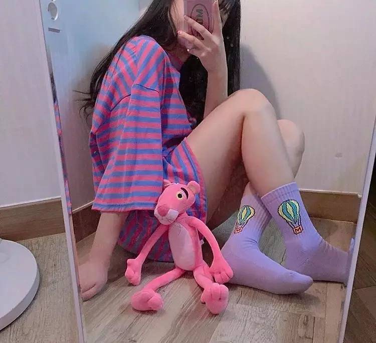 最近年轻人都喜欢什么牌子的衣服,少女心夏季衣服推荐