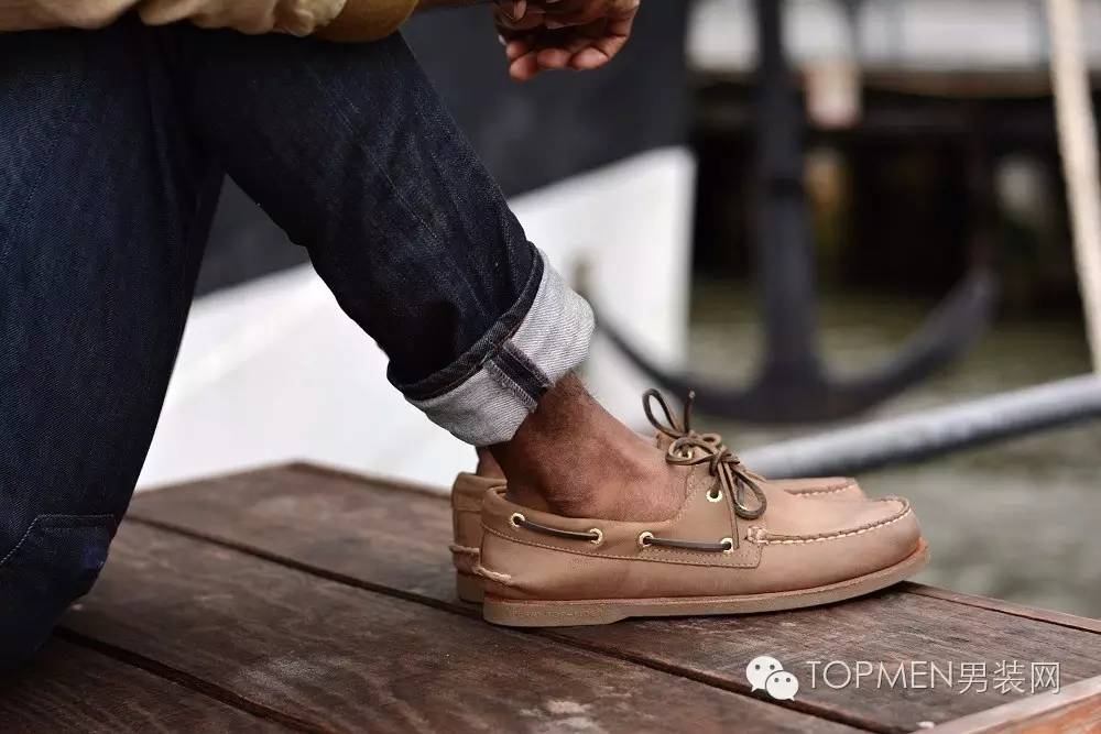 经典的帆船鞋夏日值得一试,帆船鞋夏季搭配