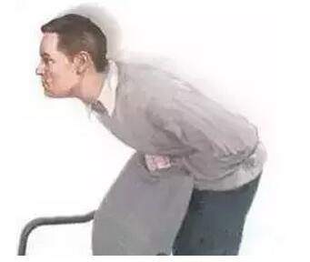 一分钟教你正确解决鱼刺卡喉咙,鱼刺卡了喉咙神奇化解