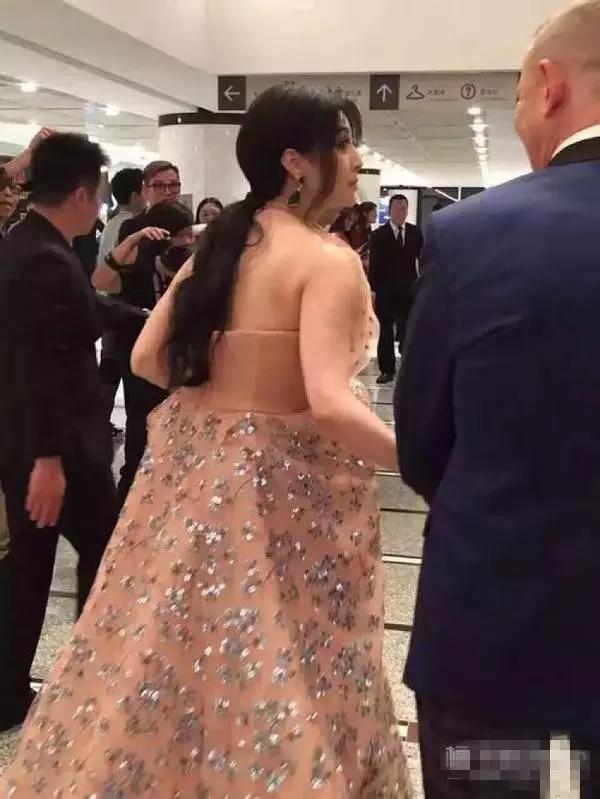 现在的前锋都弱爆了吗,现在的前锋还能玩吗