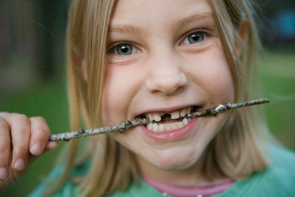 宝宝磨牙最简单的方法,宝宝磨牙棒怎么做