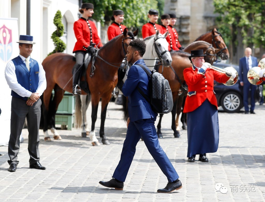 欧洲杯各大球队队徽和名称,欧洲杯各队穿什么颜色球衣