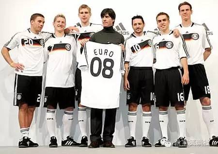 欧洲杯德国主教练勒夫发布会,欧洲杯德国队勒夫