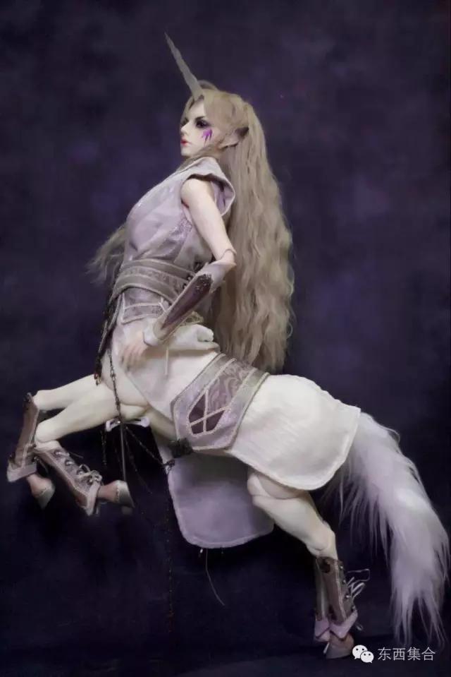 她是资深娃娘,也是暴雪爸爸的死忠粉