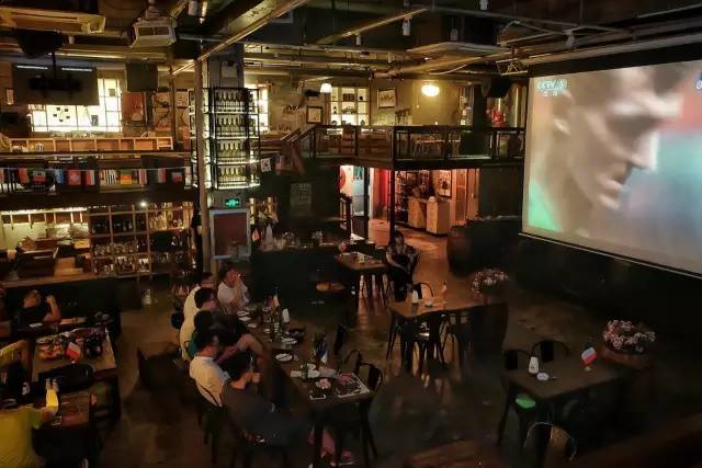 郑州看球十大好去处,郑州晚上好喝酒听歌的地方