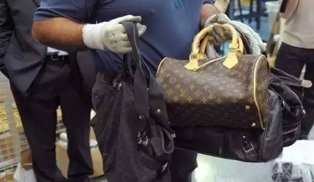 入境美国会被海关遣返的10个行为,入境携带现金被没收