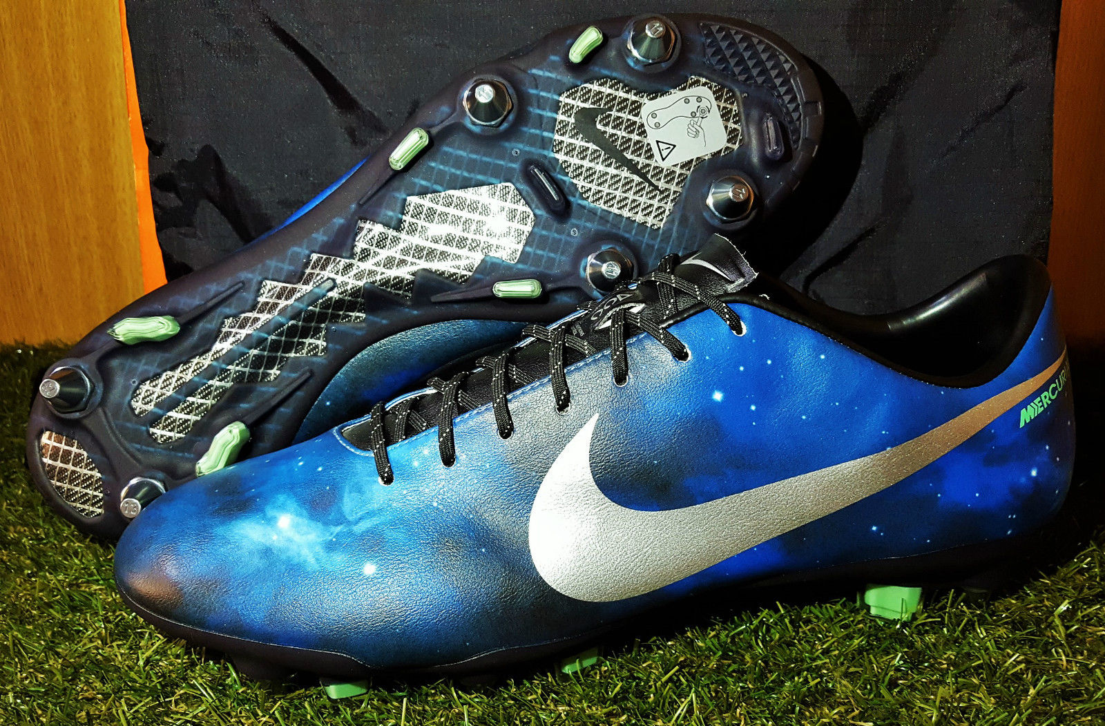 足球鞋nike传奇系列,耐克刺客cr7足球鞋推荐