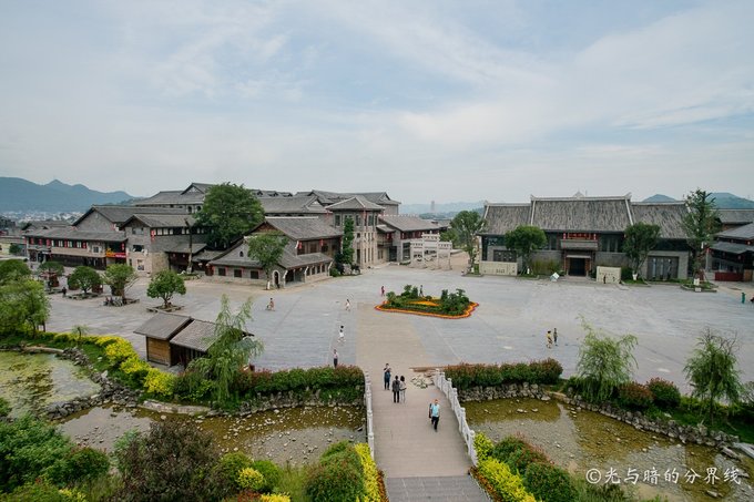 黄果树西江荔波镇远5日游多少钱,贵州小七孔黄果树千户苗寨三日游