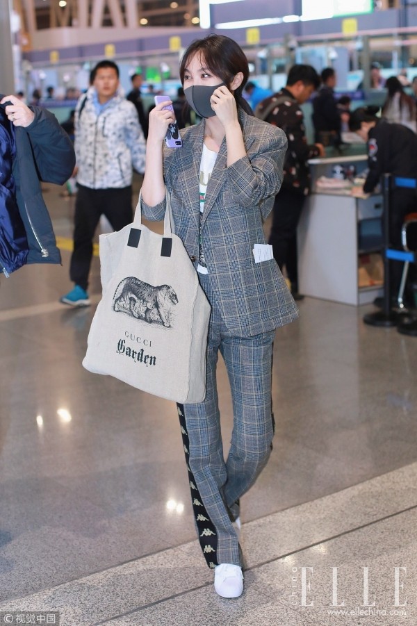 宋茜混搭双肩包个性加分,宋茜新包