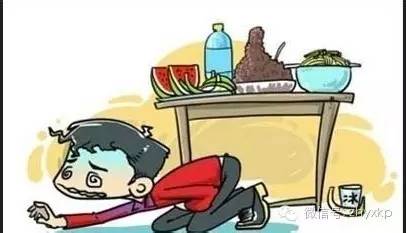 一言不合就吐是什么情况,一言不合就吐口水原因