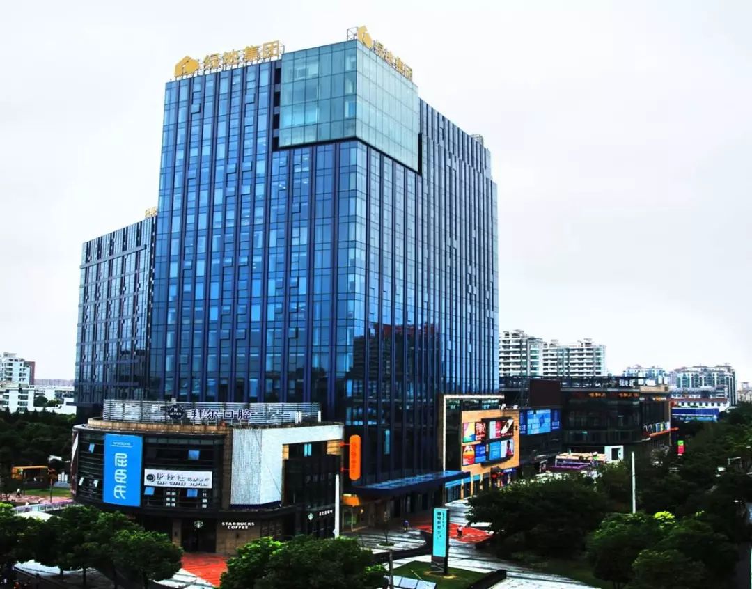 宝山有什么大型商业中心,宝山区最繁华的商业中心