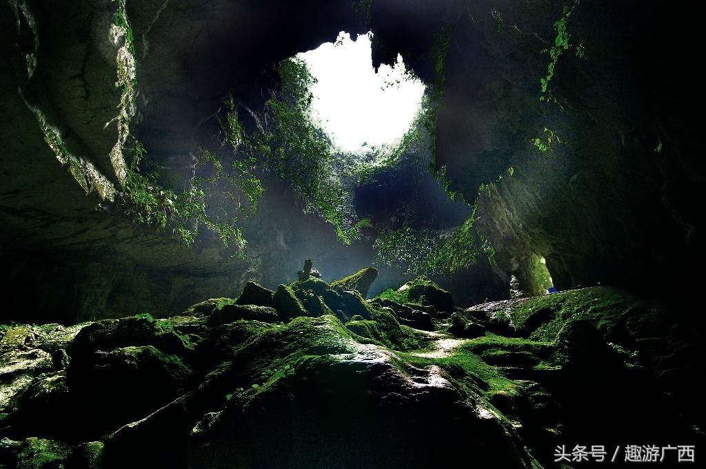桂林的溶洞美,桂林钟乳石溶洞怎么去最好