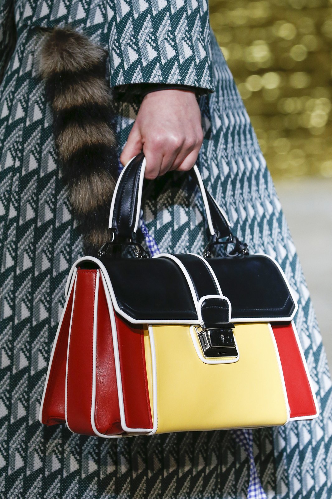 2019时尚潮流配饰,秋冬季节的配饰潮流趋势是什么