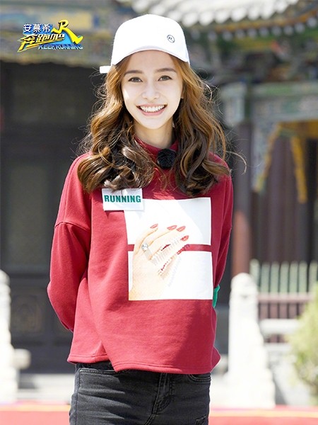 angelababy和张韶涵早期照片,张韶涵angelababy奔跑吧撕名牌