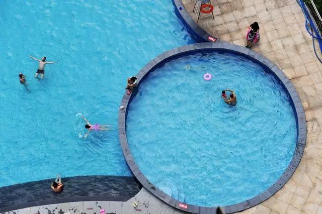 夏天就应该浪起来,夏天就是要浪起来