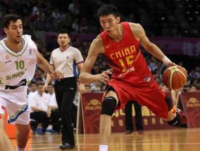 在佩尔顿的数据模型中，选周琦是今年最大的抢劫