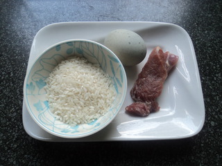 快！拿个大点的盆子，接住我的口水！