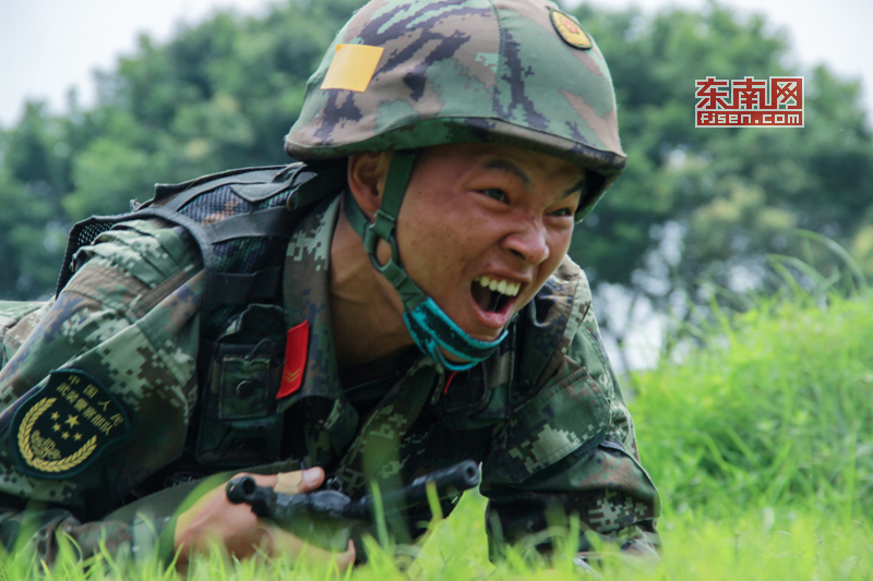 特警魔鬼周极限训练图片,武警江西鹰潭总队魔鬼周训练视频