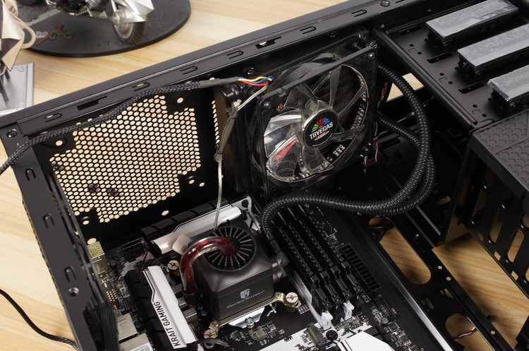 告别杀马特风格，迎来金牛座与魂的结合，富钧机电装机体验