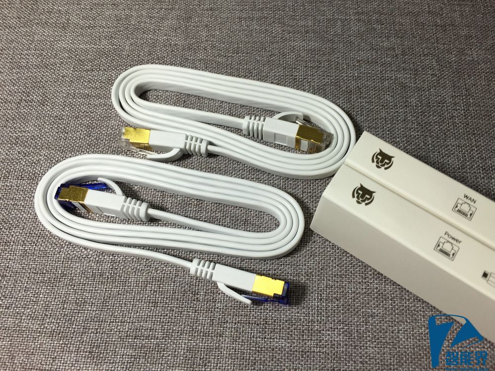 一款简美之作——必虎智能路由器