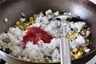 快！拿个大点的盆子，接住我的口水！