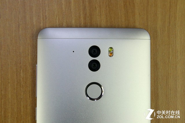 360奇酷手机旗舰版价格,360手机奇酷极客版