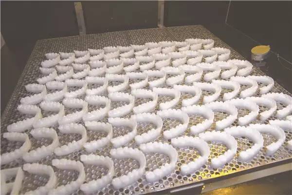 3d打印隐形牙套,国内顶尖隐形牙套