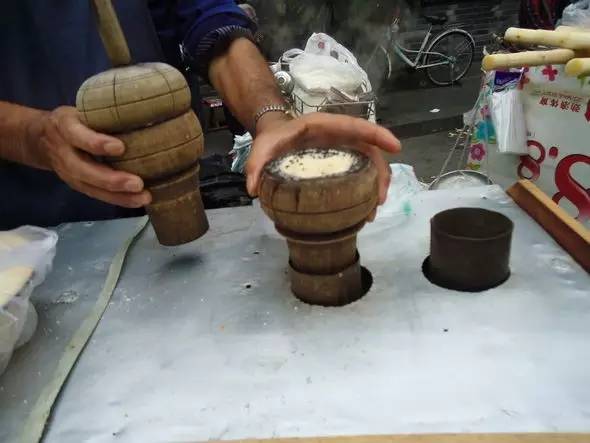 物价上涨？在武汉，排队也可能吃不到的15家神店！人均不超过10元