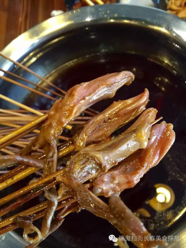 我发现了一家贼盖贼盖的串串他家的冒菜堪称神品！