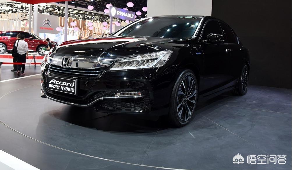 本田雅阁2015款2.0自动舒适,2022款雅阁舒适款和豪华款区别